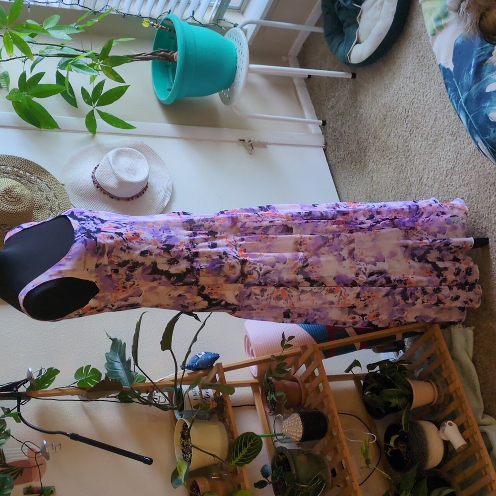 Nine West Tiered Floral-Print Maxi Dress Sz 12 - Picture 4 of 6